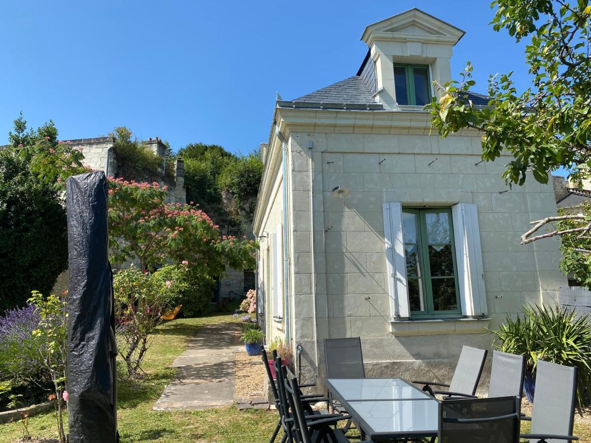 Gite De Parnay Exterior photo