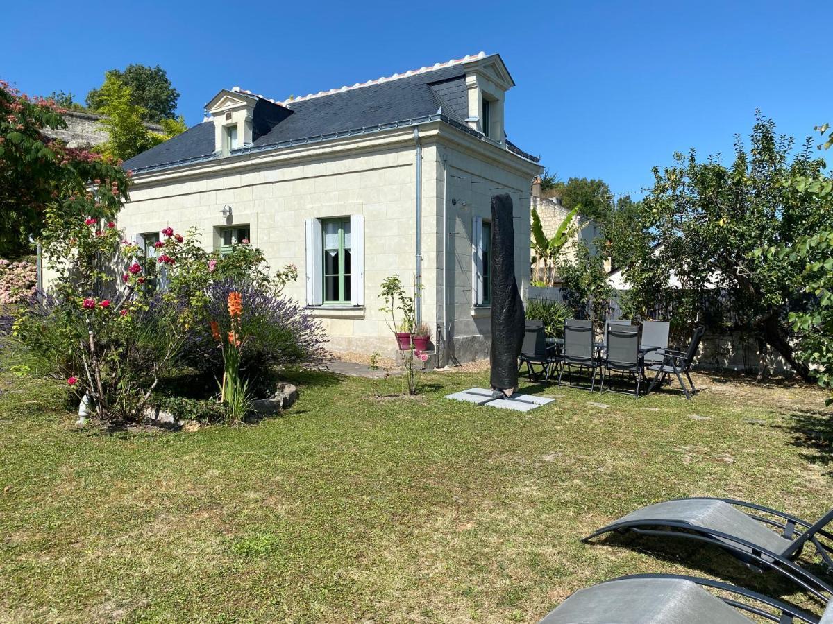 Gite De Parnay Exterior photo